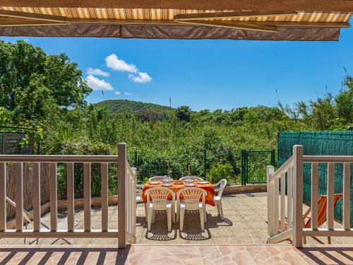 Holiday Home Les Mimosanes-5 by Interhome