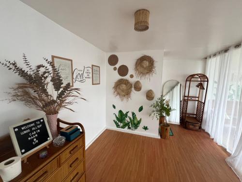 Televisyen dan/atau pusat hiburan di Lunos hilltop Cabin