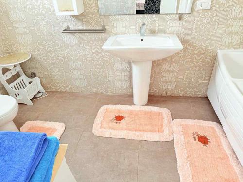 Ένα μπάνιο στο Spacious Villa Sharm El Sheikh Delta Sharm