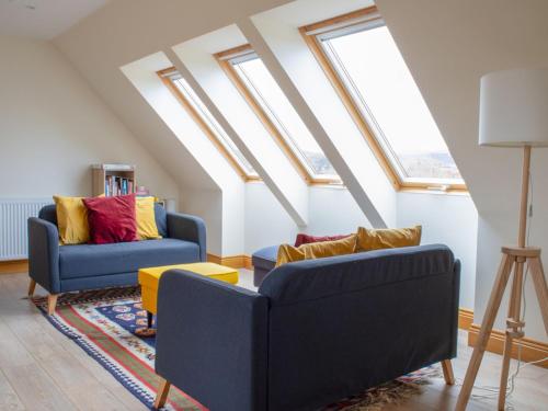 Posezení v ubytování Chalet Solace by Interhome