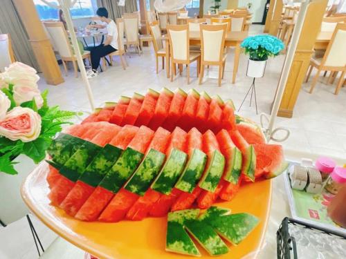 Makanan di atau berdekatan hotel