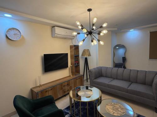 Gambar di galeri bagi DownTown Apartments Gulberg di Lahore