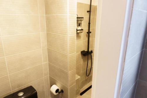 Ένα μπάνιο στο Sani Suite 7