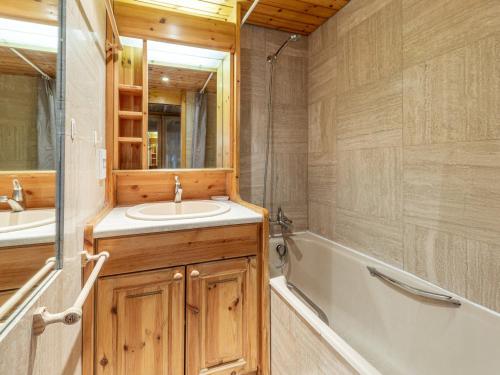 Appartement de Standing au Centre de Val-d'Isère, Balcon Sud et Proche Pistes