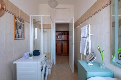 Casa Adele Lovely Mid-century Apartment, Rome