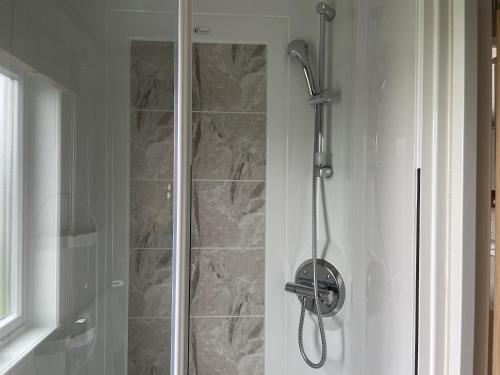 Koupelna v ubytování Lodge No 54 - Stewart's Resort Cameron