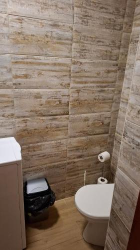Kúpeľňa v ubytovaní Apartman Endy