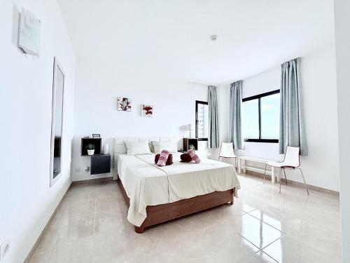 Ocean View, Spacious 2BR, Pool, Playa Paraiso PP601