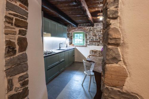 Η κουζίνα ή μικρή κουζίνα στο House Dorče