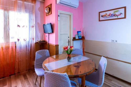 D Apartment