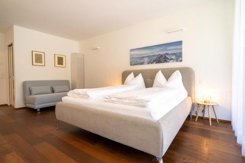 Edelweiss Mountain Suites 04-05