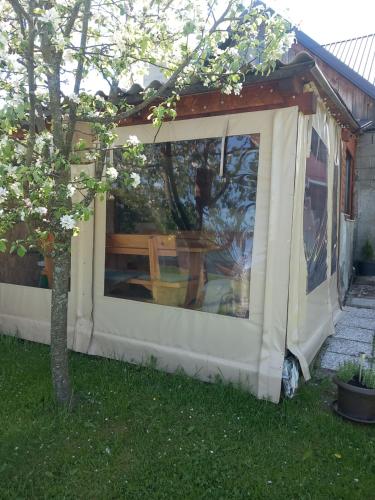 Κήπος έξω από το Apartman Ris Gorski Kotar Crni Lug