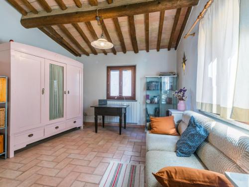 Χώρος καθιστικού στο Apartment Rosmarina by Interhome