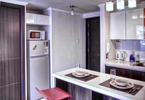Dapur atau dapur kecil di Departamento 1h 1b edificio Terranova