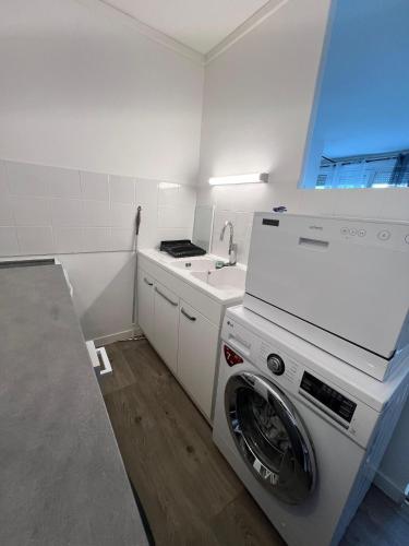 Photo de la galerie de l'établissement Cosy 2 pièces à Paris 12, idéal couple ou séjour pro, à Paris