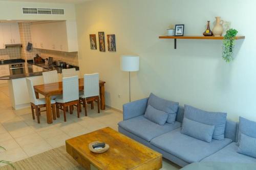 Dubai Marina 1BHK - Walk to Beach