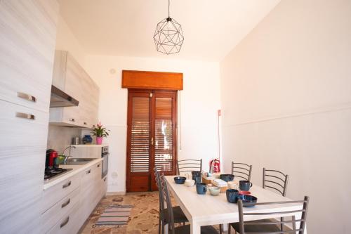 Dapur atau dapur kecil di Silvanae Apartment