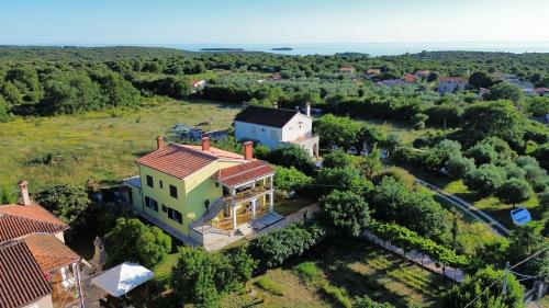 Villa Maria Nives