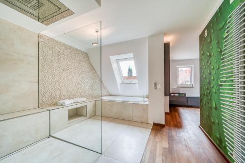 Ένα μπάνιο στο Luxury Penthouse in the center