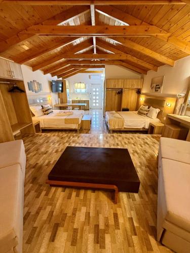 Paradise Apartments