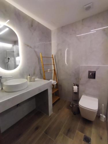MoNTaN Suite Apartment