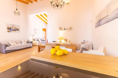 Casa Embat, a pocos metros de la playa