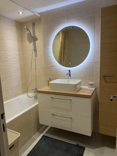 Le Prestigieux - plage photo 9
