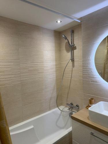 Le Prestigieux - plage photo 20