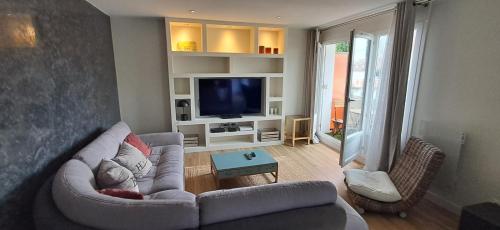 Charmant T3 centre Pau - Balcon