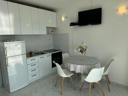 Apartments Nina