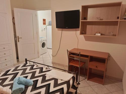 Stefkas apartment1