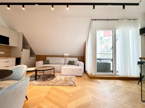 Luxury Penthouse with Terrace