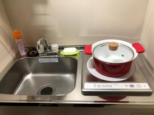 Shinjuku # 102 5 minutes from Okubo station Free WIFI