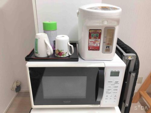 Shinjuku # 102 5 minutes from Okubo station Free WIFI