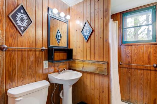 Un baño de Wildrest Hotel