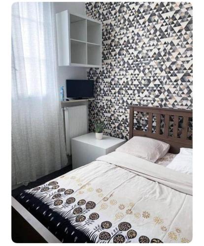 Private Room near Paris