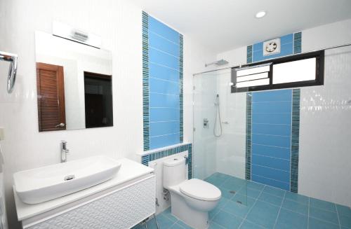 Koupelna v ubytování Baan Ping Tara Tropical Private Pool Villa