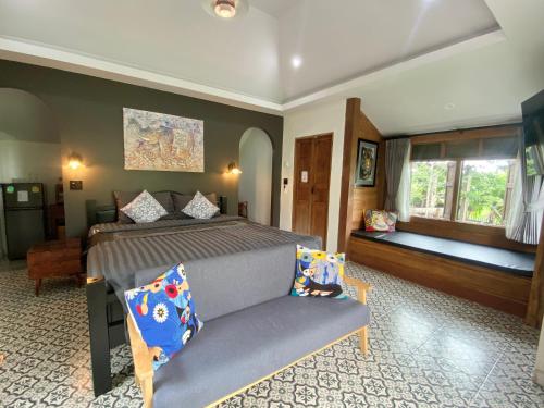 Ένα ή περισσότερα κρεβάτια σε δωμάτιο στο Waree Onsen Resort