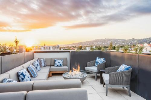 Gallery image of Compass Luxury Living in Los Angeles