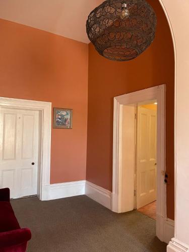Galeriebild der Unterkunft Managers Residence on George in Moonta