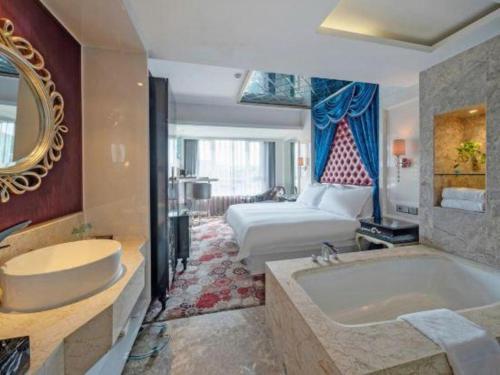 Vannituba majutusasutuses Wuyang Holiday Hotel Hangzhou