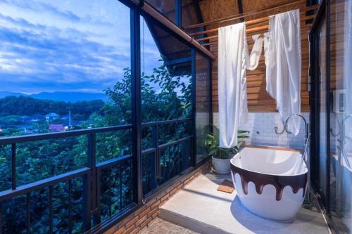 Üldine mäevaade või majutusasutusest Cocoa Valley Resort pildistatud vaade