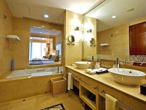 Ένα μπάνιο στο Huangshan Xuanyuan International Hotel