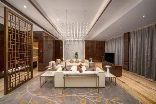 Μια τηλεόραση ή/και κέντρο ψυχαγωγίας στο ZHONG DING HOTEL