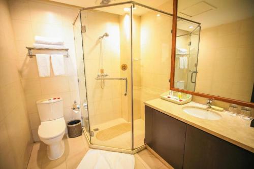 Phòng tắm tại Hot Spring Hotel