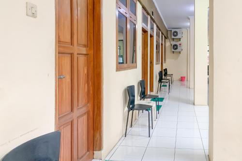 Φωτογραφία από το άλμπουμ του Urbanview Hotel Hikmah Syariah Majalengka σε Cigasong