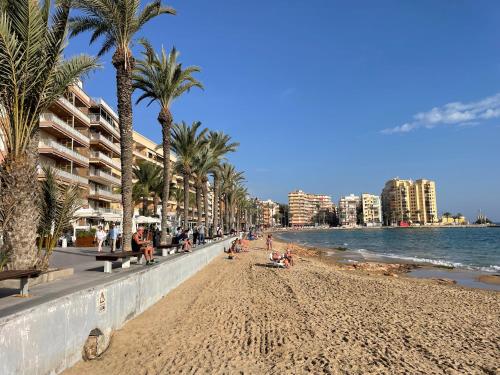 Superior 2 mins to Playa del Cura, 3 Bedrooms, 2 Baths, big terrace