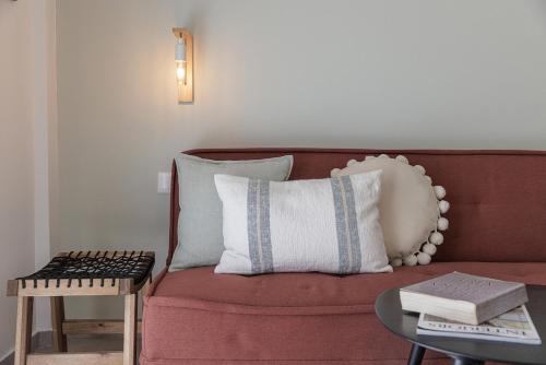 Lovely 1-bedroom apt with balcony