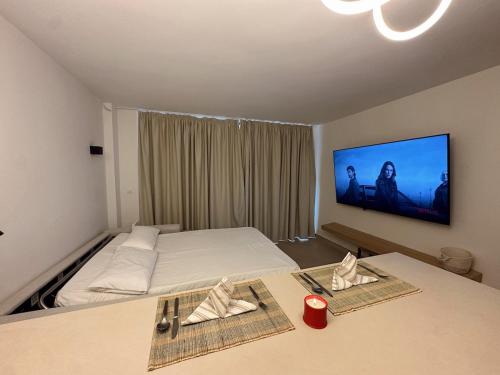 Marbella Hideaway BBQ, POOL & Best walking distance Beaches photo 12
