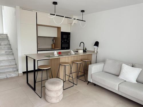 Marbella Hideaway BBQ, POOL & Best walking distance Beaches photo 14